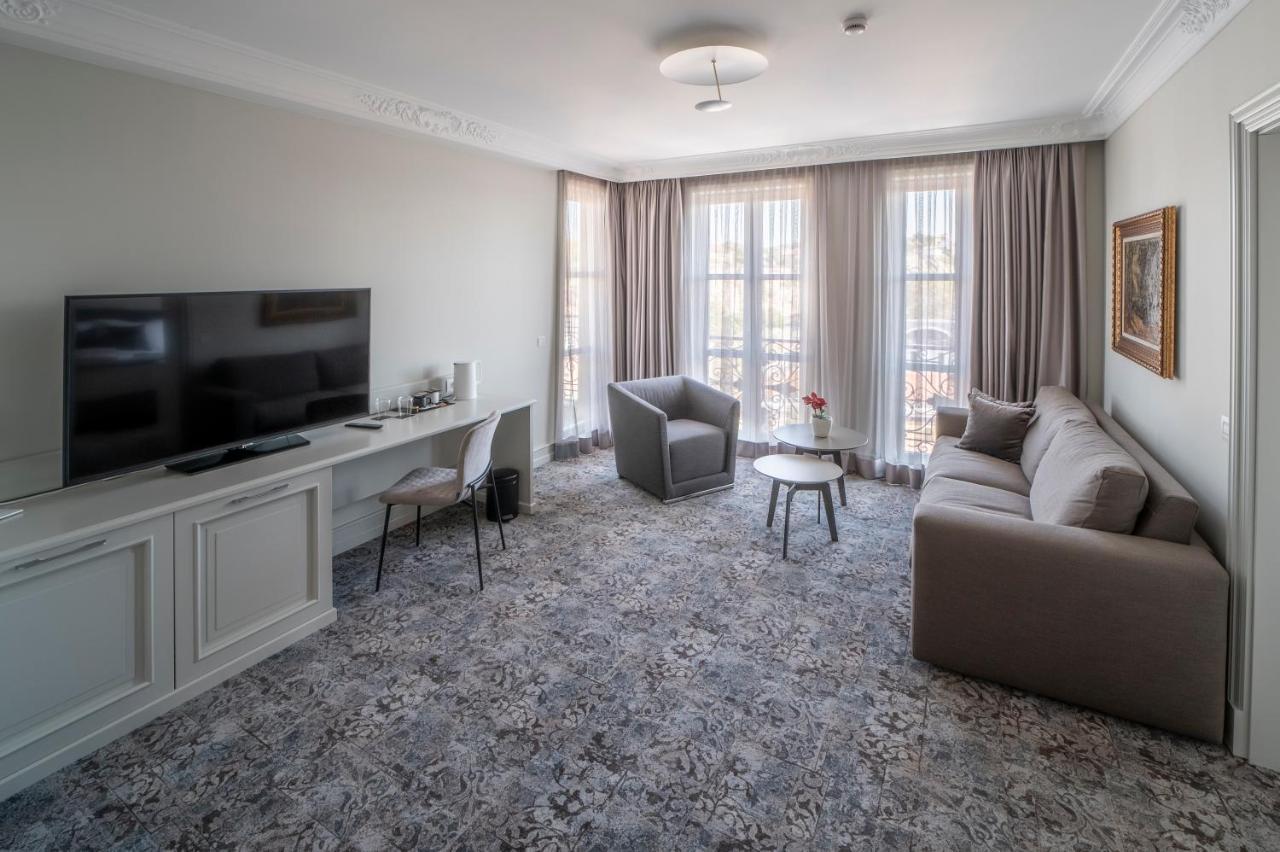 Vizualiza Residence Hotel プロヴディフ エクステリア 写真
